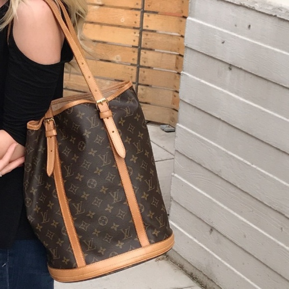 SOLD Authentic vintage Louis Vuitton GM bucket bag